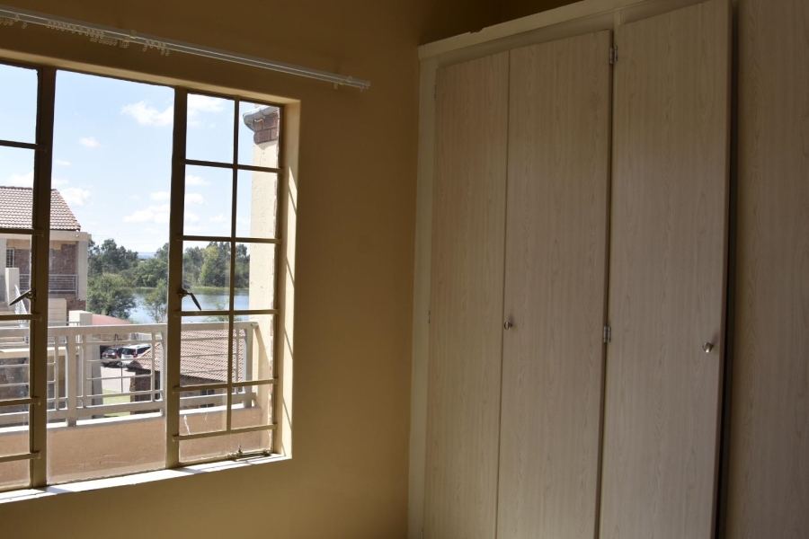 1 Bedroom Property for Sale in The Orchards Gauteng