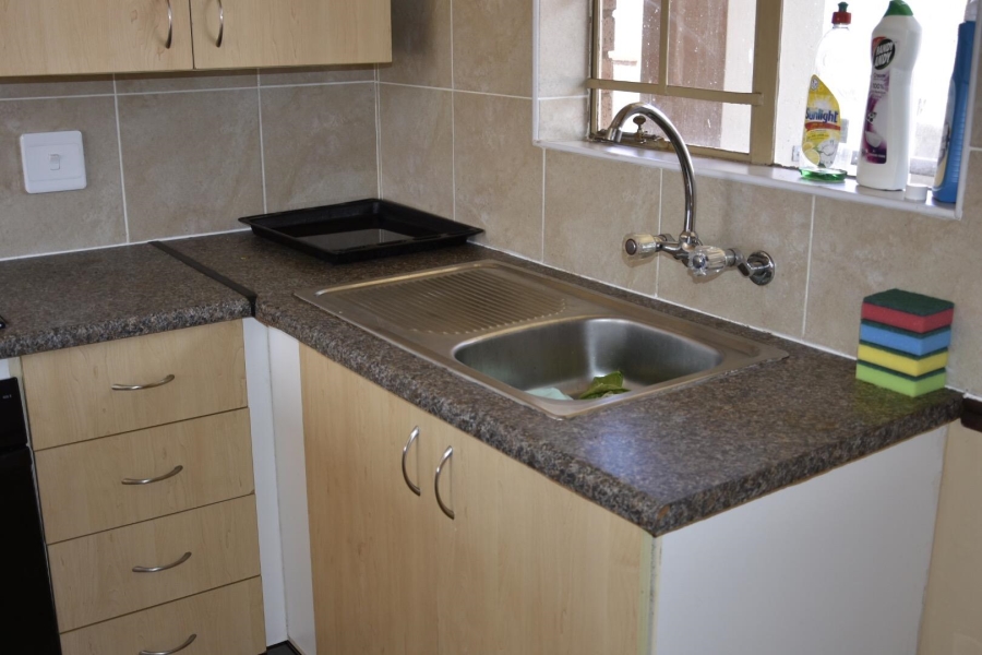 1 Bedroom Property for Sale in The Orchards Gauteng