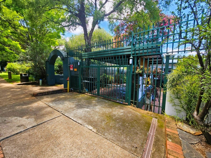 To Let 1 Bedroom Property for Rent in Rietondale Gauteng