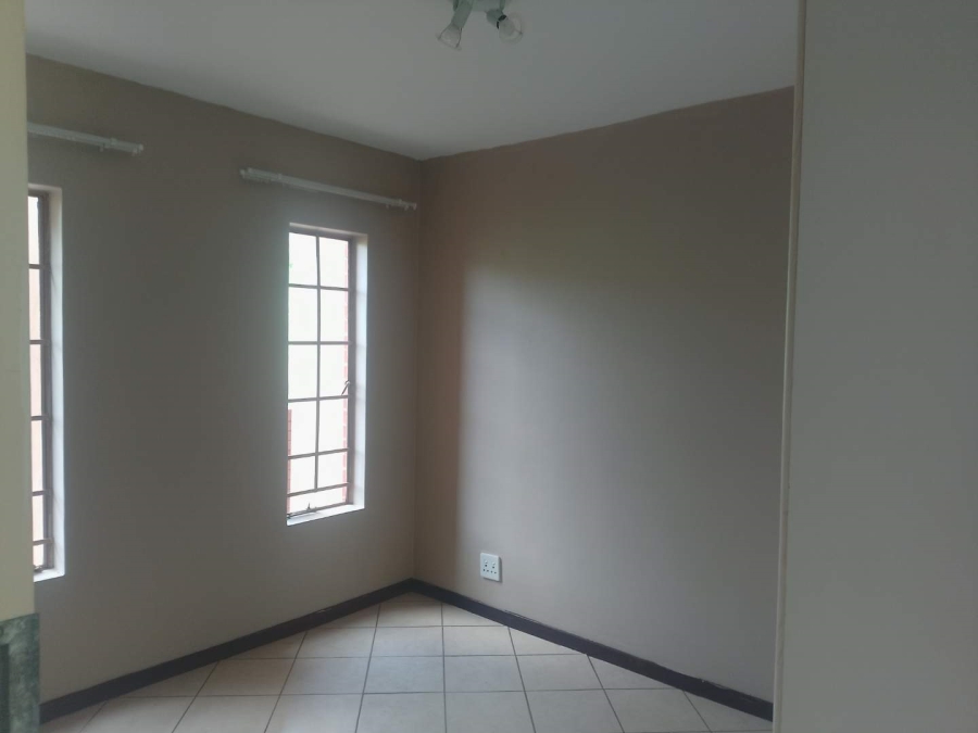 3 Bedroom Property for Sale in Equestria Gauteng