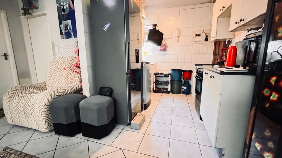 2 Bedroom Property for Sale in Roodepoort West Gauteng