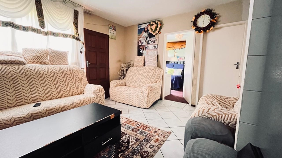 2 Bedroom Property for Sale in Roodepoort West Gauteng