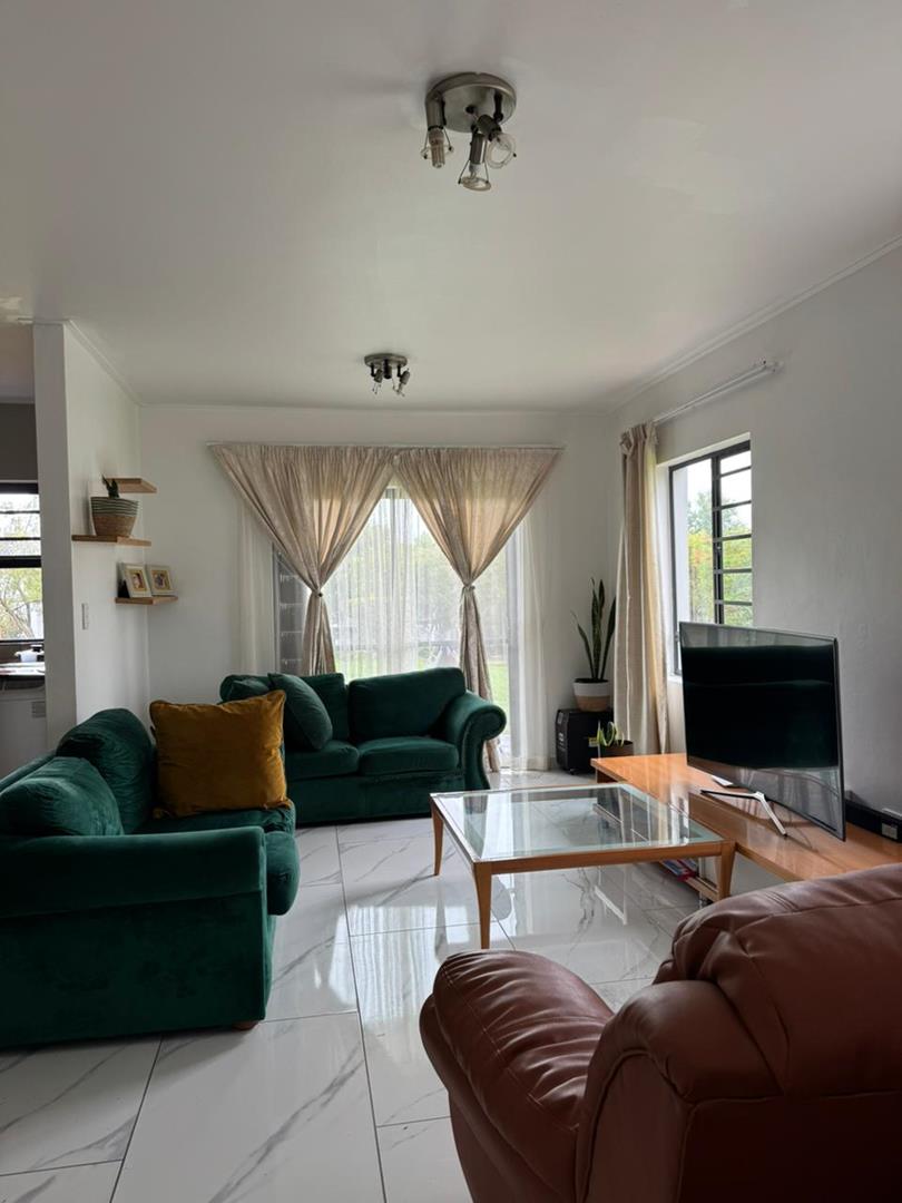 To Let 2 Bedroom Property for Rent in Jackal Creek Golf Estate Gauteng