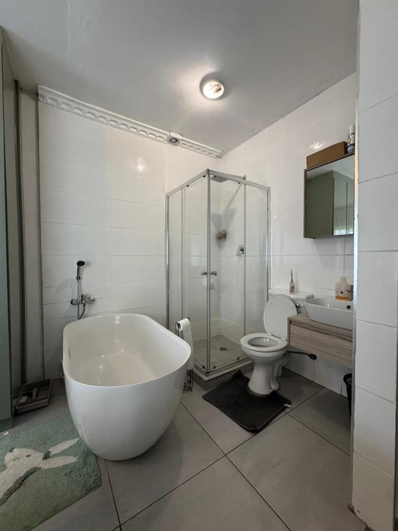 To Let 2 Bedroom Property for Rent in Jackal Creek Golf Estate Gauteng