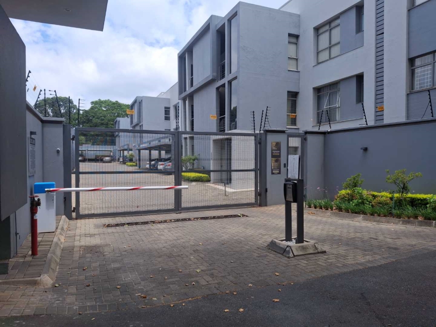 3 Bedroom Property for Sale in Oaklands Gauteng