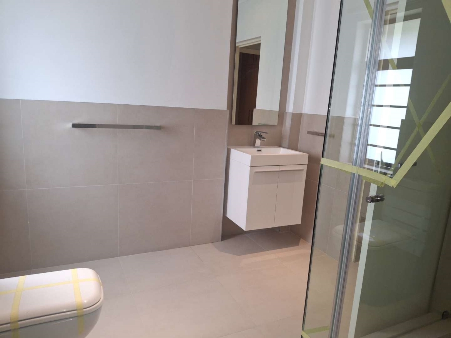 3 Bedroom Property for Sale in Oaklands Gauteng