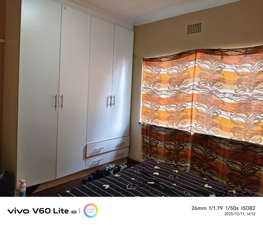 6 Bedroom Property for Sale in Florentia Gauteng