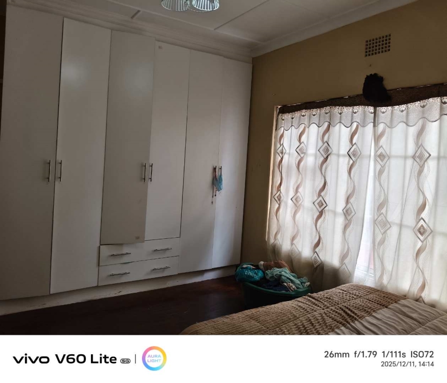 6 Bedroom Property for Sale in Florentia Gauteng