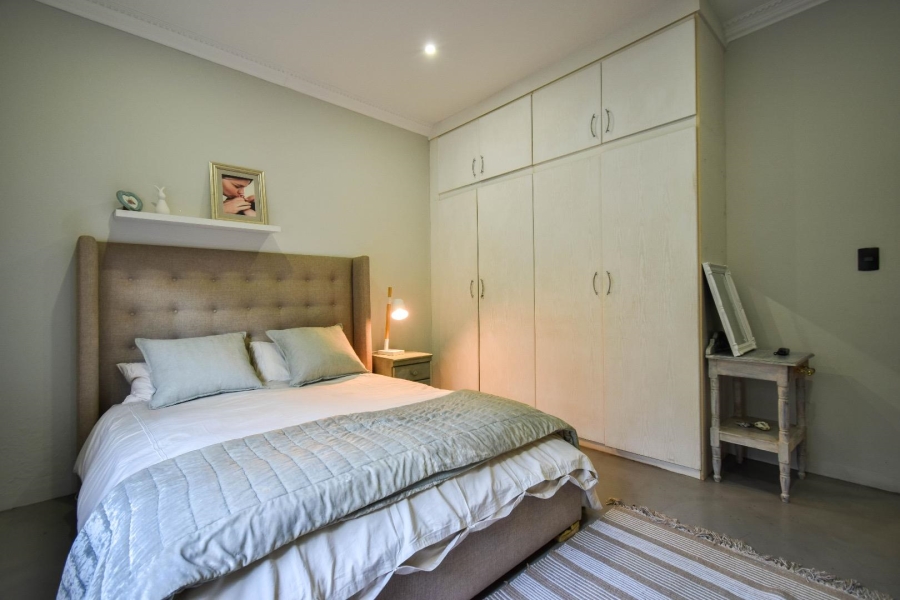 5 Bedroom Property for Sale in Muckleneuk Gauteng