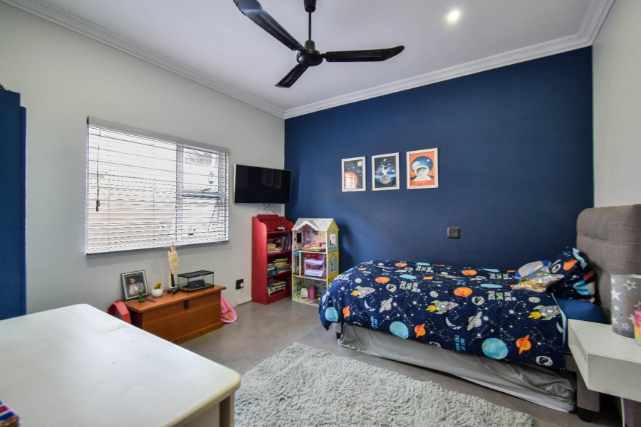 5 Bedroom Property for Sale in Muckleneuk Gauteng