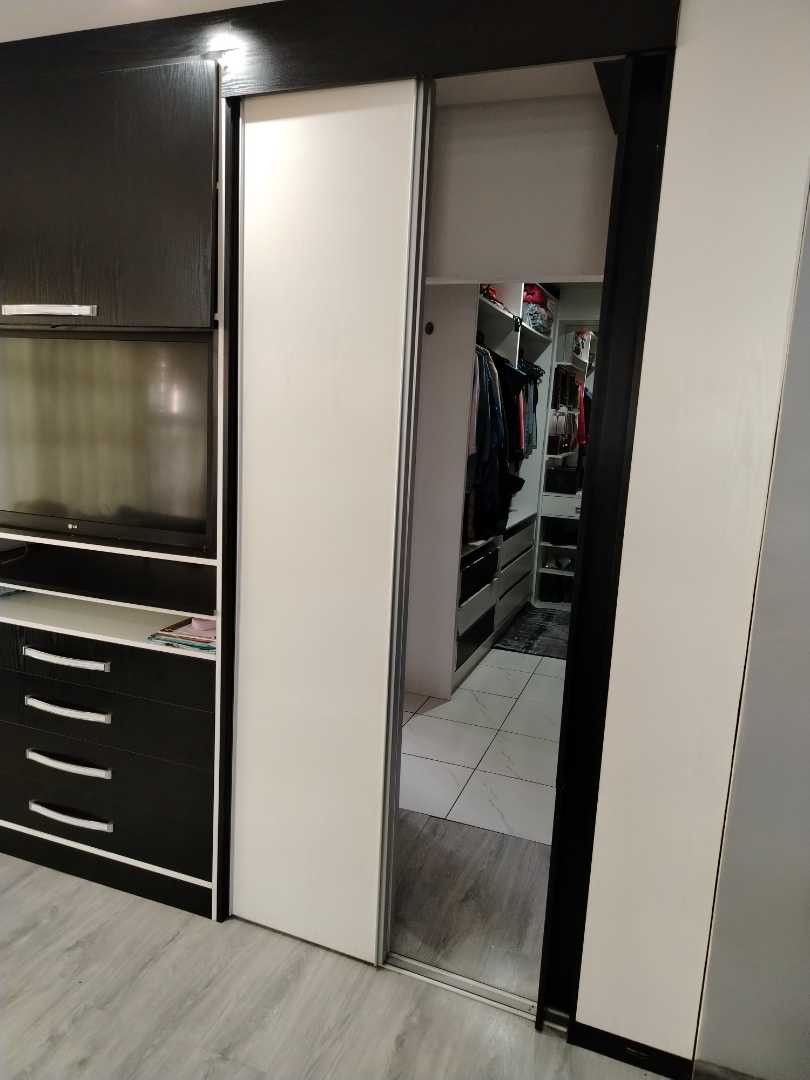 4 Bedroom Property for Sale in Strubenvale Gauteng