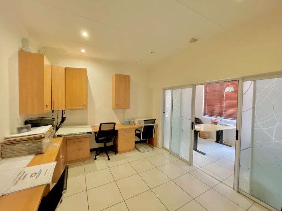 7 Bedroom Property for Sale in Brooklyn Gauteng