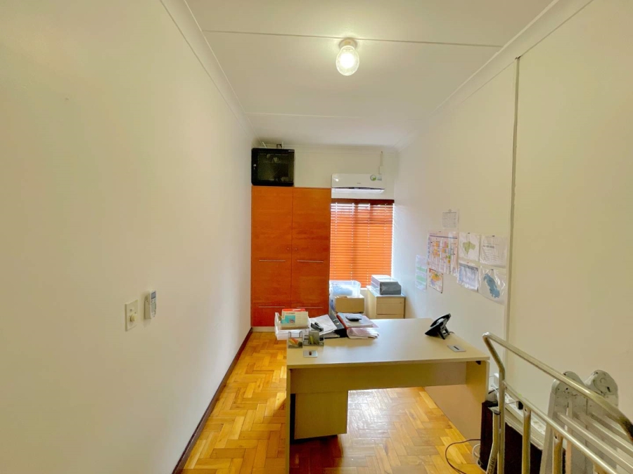 7 Bedroom Property for Sale in Brooklyn Gauteng