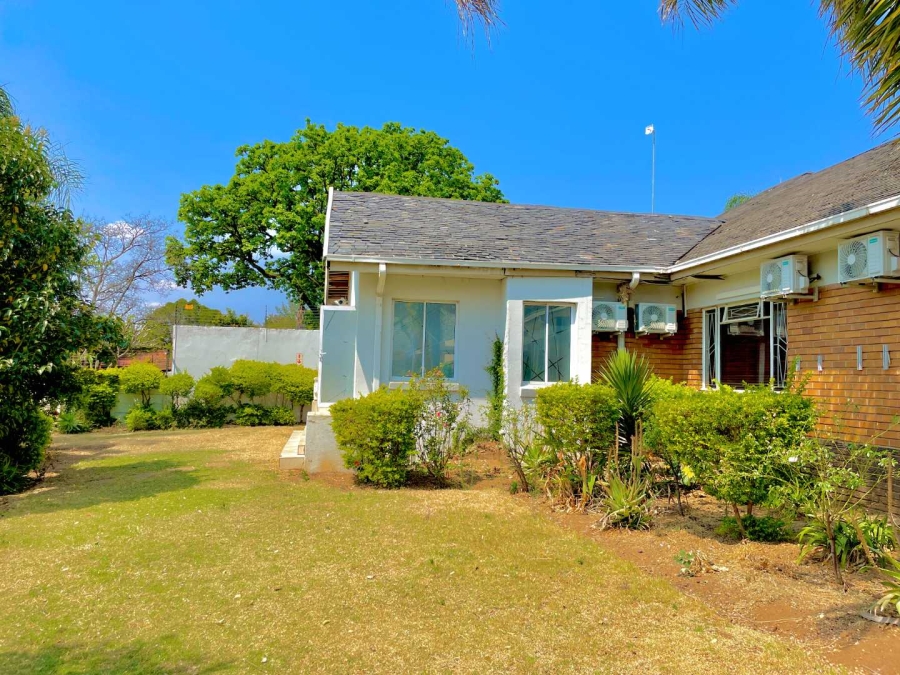 7 Bedroom Property for Sale in Brooklyn Gauteng