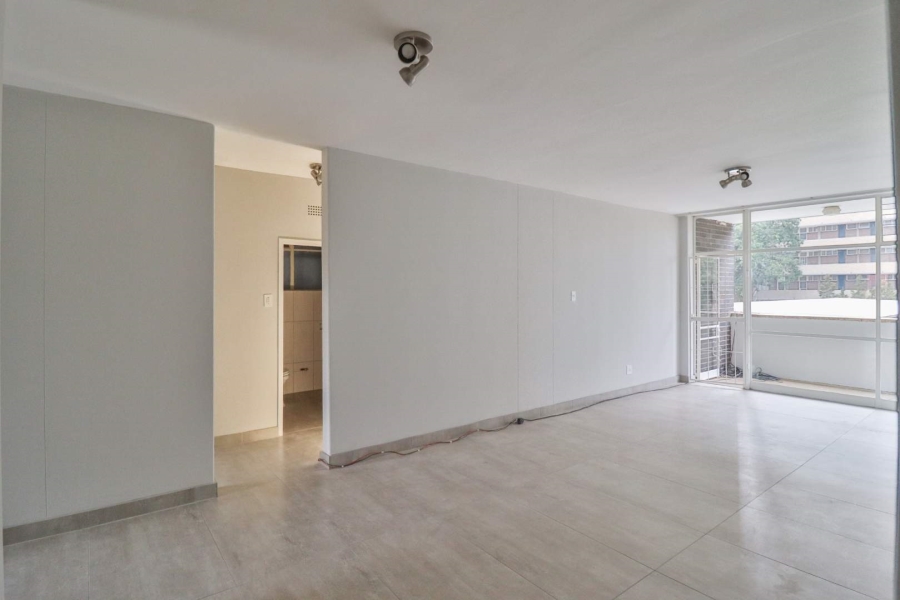 To Let 2 Bedroom Property for Rent in Constantia Kloof Gauteng