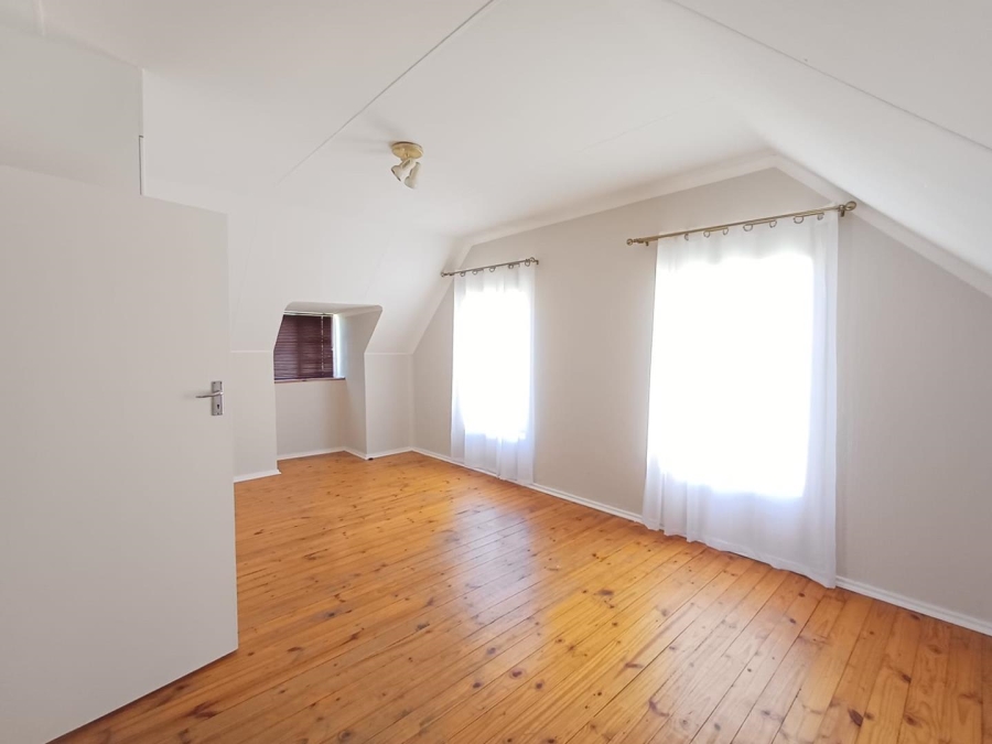 To Let 2 Bedroom Property for Rent in Sonneglans Gauteng