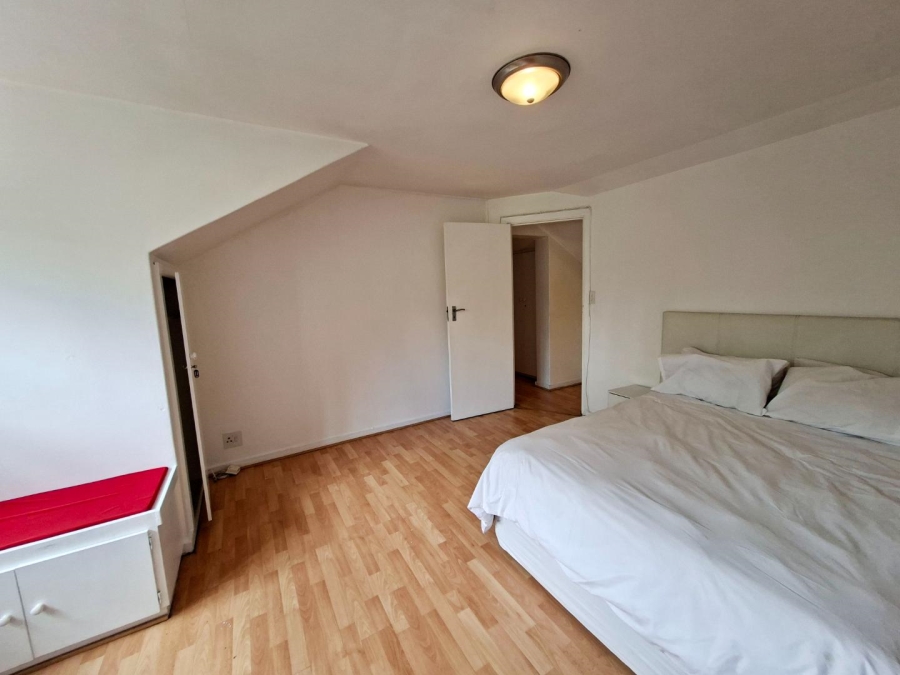 To Let 4 Bedroom Property for Rent in Morningside Gauteng