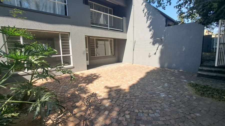 To Let 2 Bedroom Property for Rent in Ferndale Gauteng