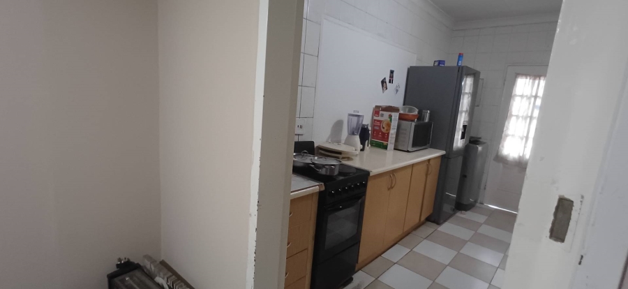 To Let 1 Bedroom Property for Rent in Silverton Gauteng