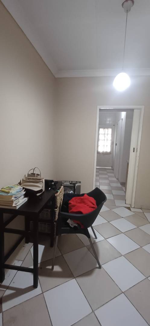 To Let 1 Bedroom Property for Rent in Silverton Gauteng