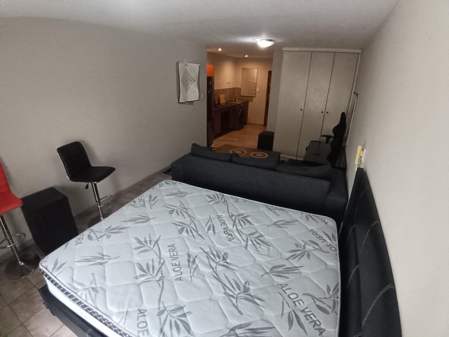 1 Bedroom Property for Sale in Hatfield Gauteng