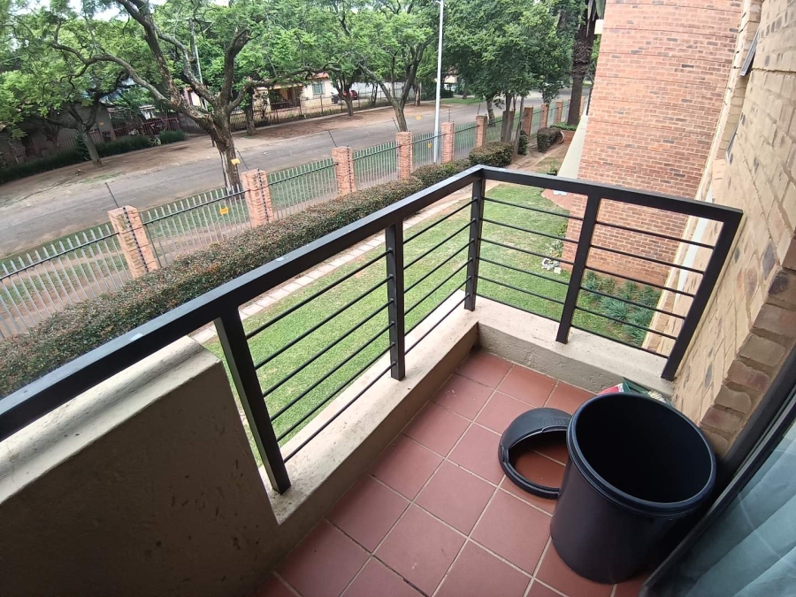 1 Bedroom Property for Sale in Hatfield Gauteng