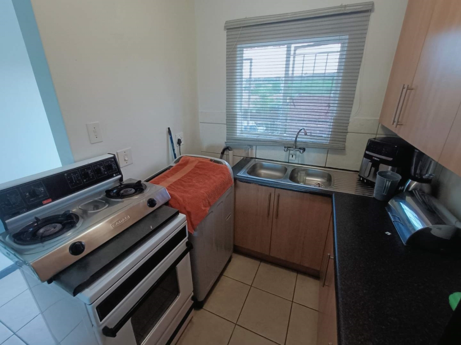 2 Bedroom Property for Sale in The Reeds Gauteng