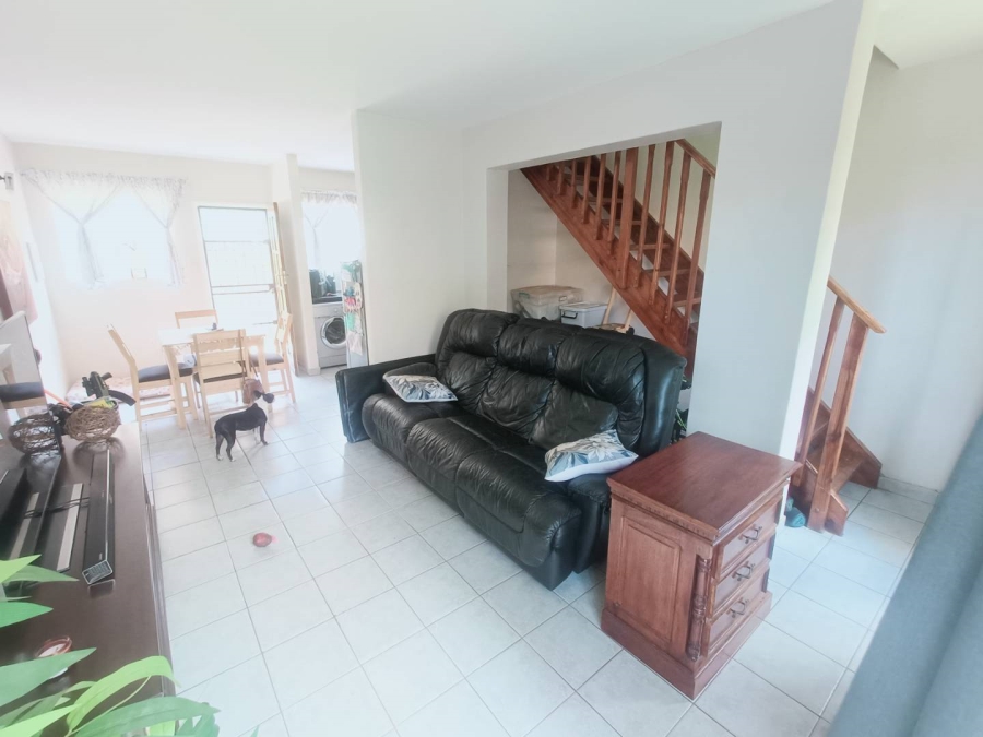 2 Bedroom Property for Sale in Hennopspark Gauteng