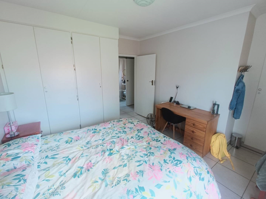 2 Bedroom Property for Sale in Hennopspark Gauteng