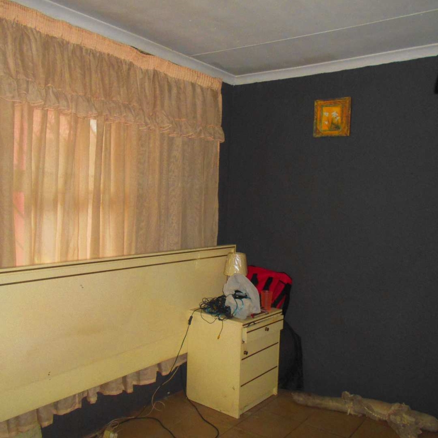 To Let 1 Bedroom Property for Rent in Brackendowns Gauteng
