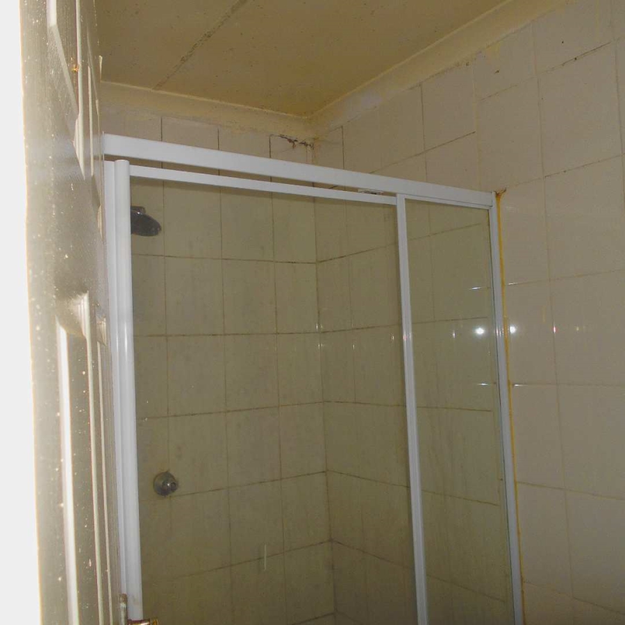 To Let 1 Bedroom Property for Rent in Brackendowns Gauteng