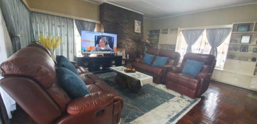 4 Bedroom Property for Sale in Muckleneuk Gauteng