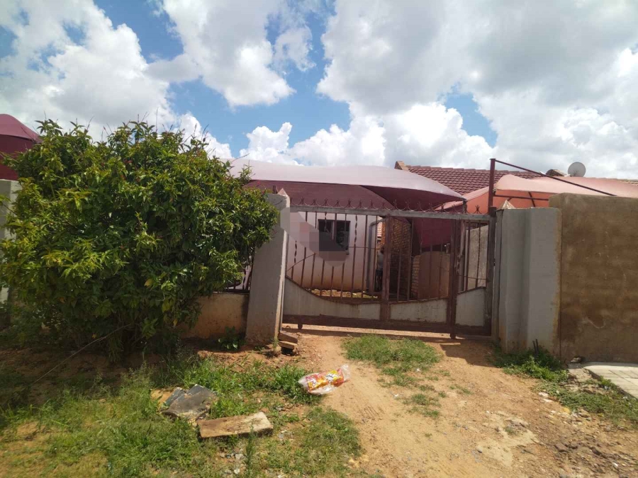2 Bedroom Property for Sale in Soshanguve VV Gauteng