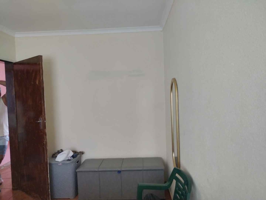 2 Bedroom Property for Sale in Soshanguve VV Gauteng