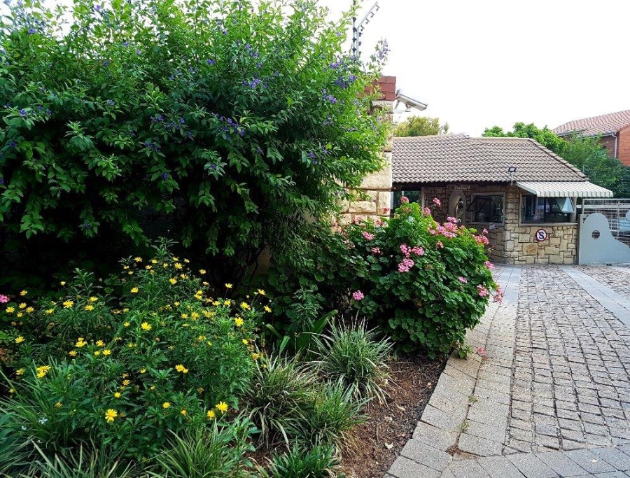 To Let 3 Bedroom Property for Rent in Morningside Gauteng