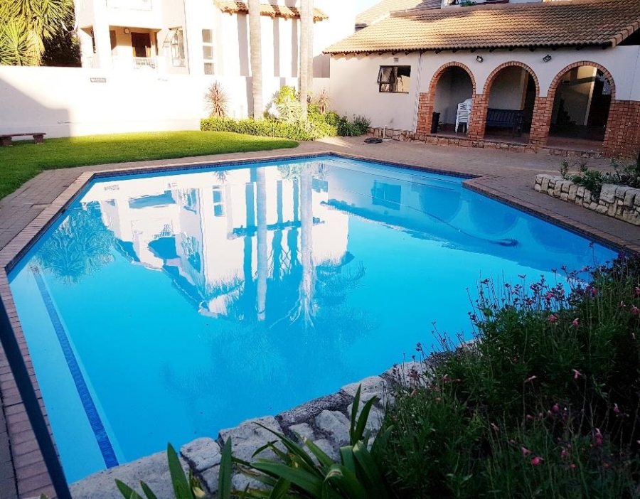 To Let 3 Bedroom Property for Rent in Morningside Gauteng