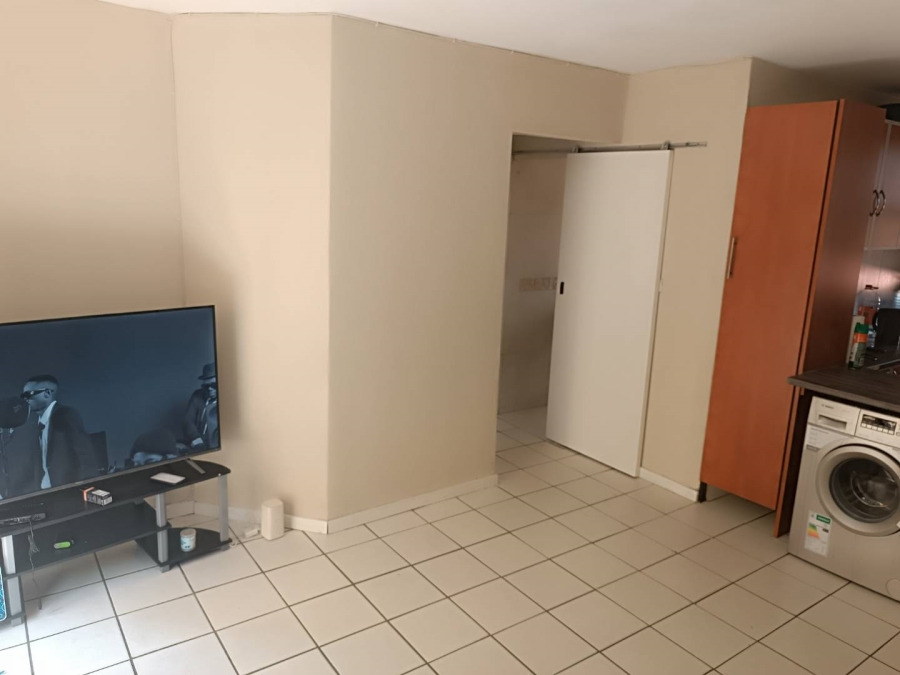 2 Bedroom Property for Sale in Randburg Gauteng