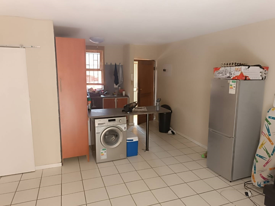 2 Bedroom Property for Sale in Randburg Gauteng