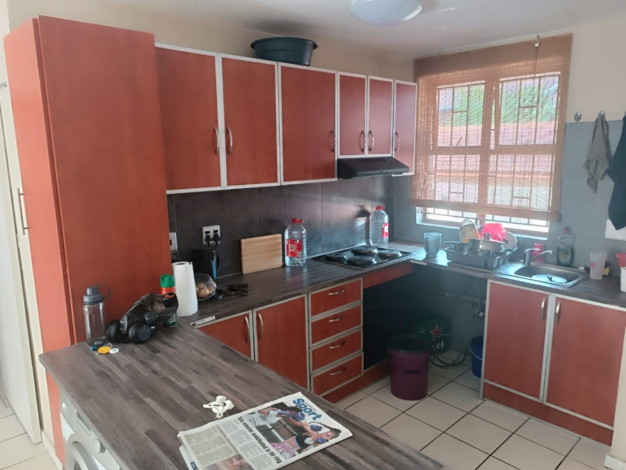 2 Bedroom Property for Sale in Randburg Gauteng
