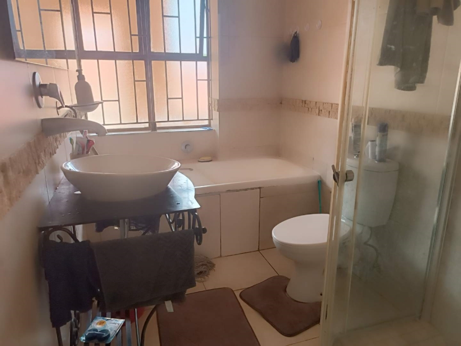 2 Bedroom Property for Sale in Randburg Gauteng