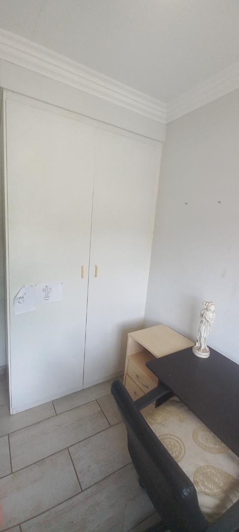 2 Bedroom Property for Sale in Sterrewag Gauteng