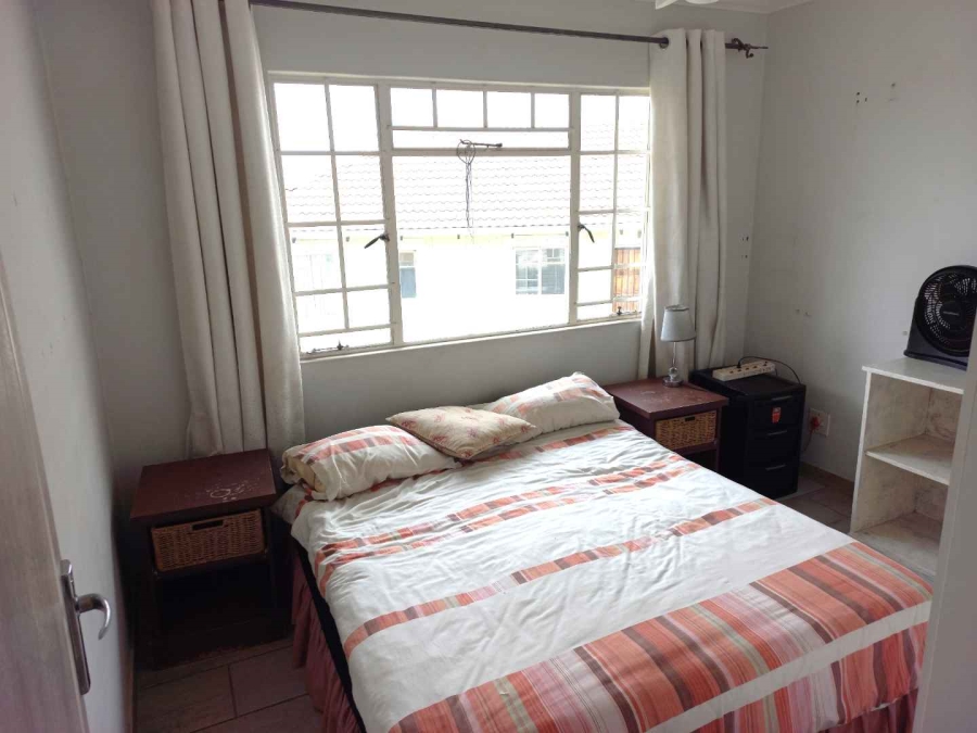 2 Bedroom Property for Sale in Sterrewag Gauteng