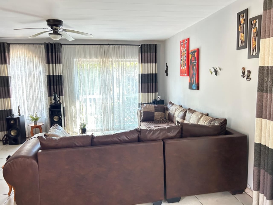 2 Bedroom Property for Sale in South Crest Gauteng