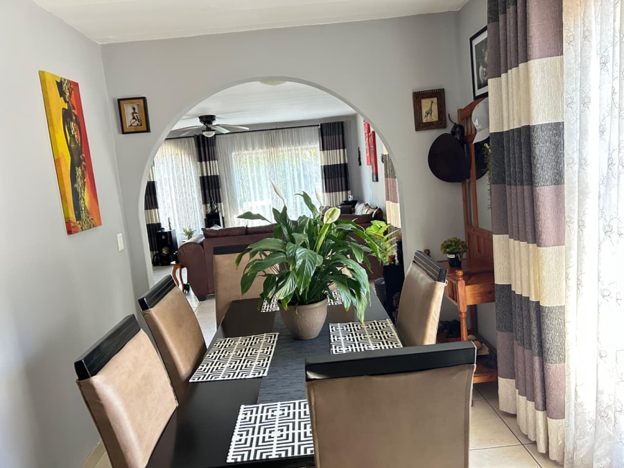 2 Bedroom Property for Sale in South Crest Gauteng