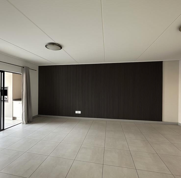 To Let 3 Bedroom Property for Rent in Waterfall Gauteng