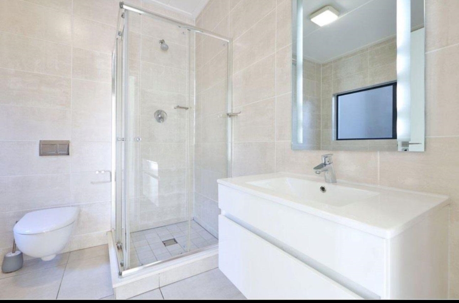 To Let 3 Bedroom Property for Rent in Waterfall Gauteng