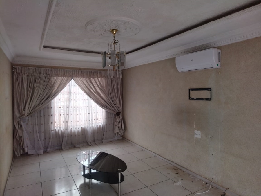 3 Bedroom Property for Sale in Soshanguve BB Gauteng