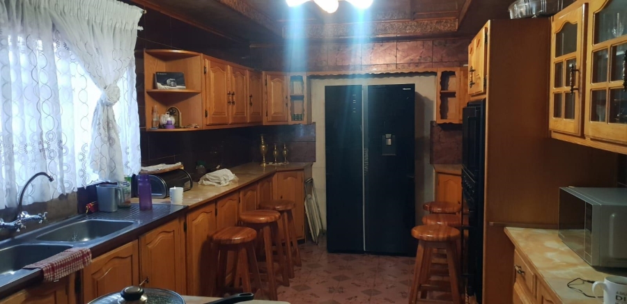 3 Bedroom Property for Sale in Soshanguve DD Gauteng