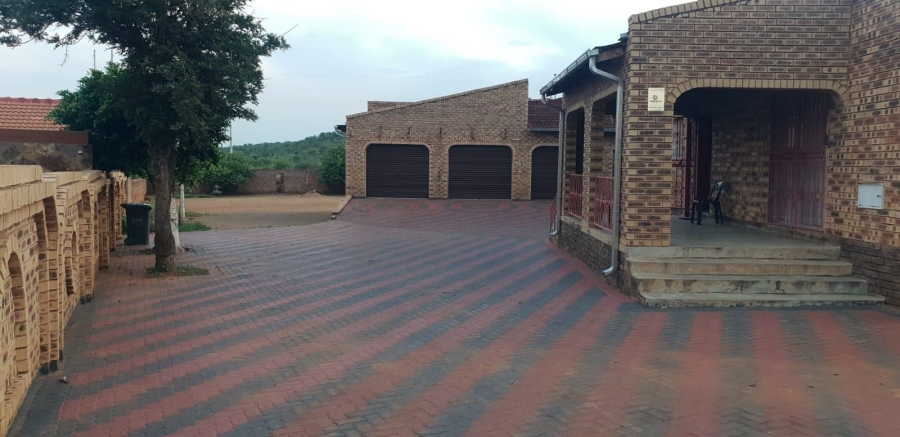 3 Bedroom Property for Sale in Soshanguve DD Gauteng
