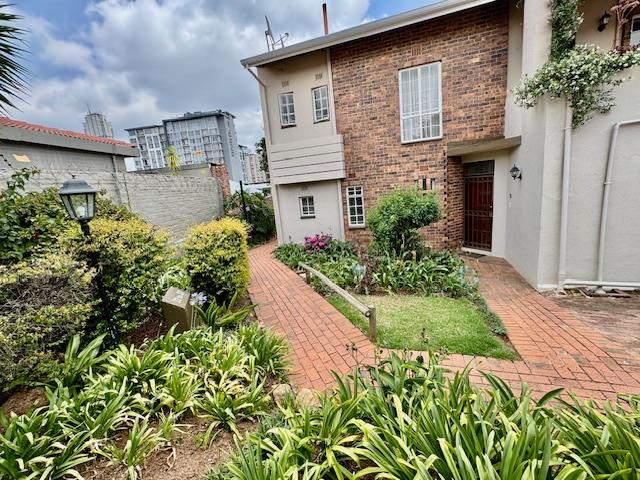 2 Bedroom Property for Sale in Sandown Gauteng